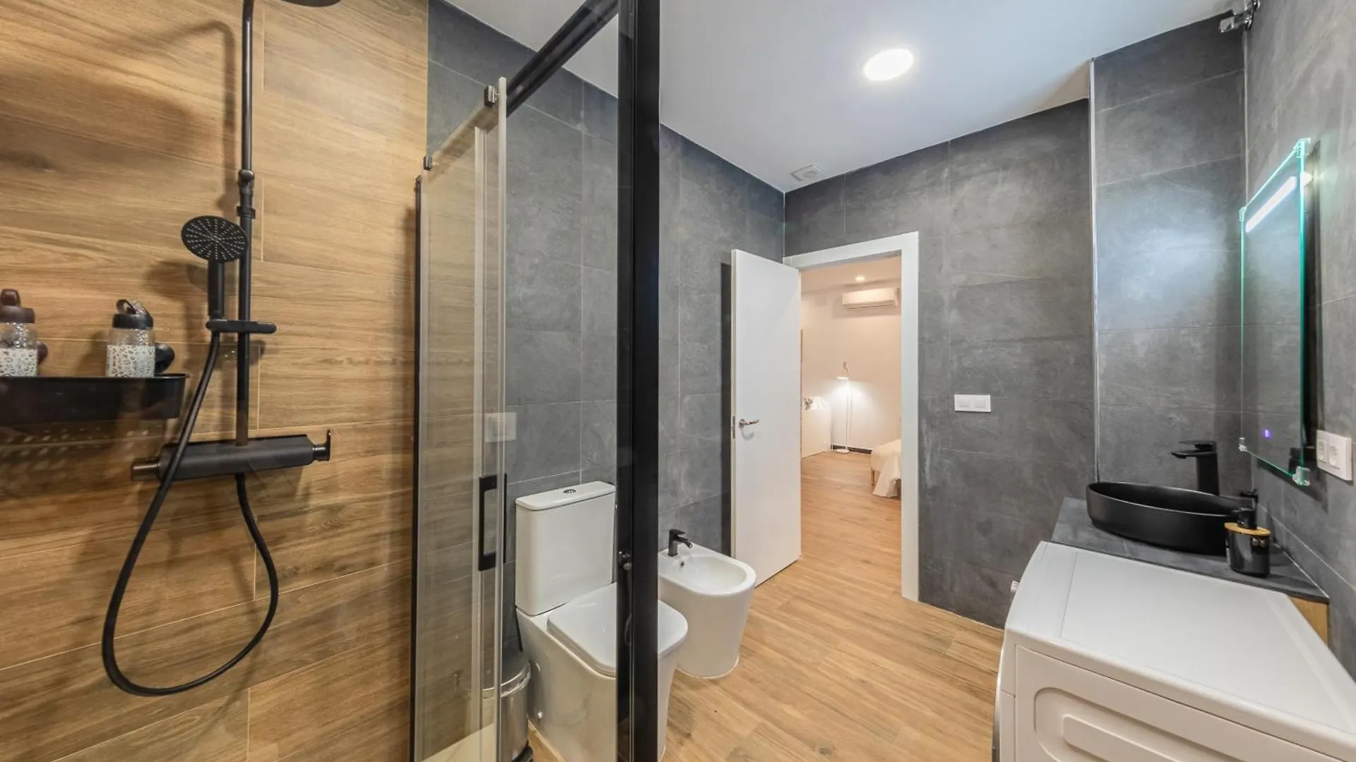 Apartment Los Remedios A Seville Spain